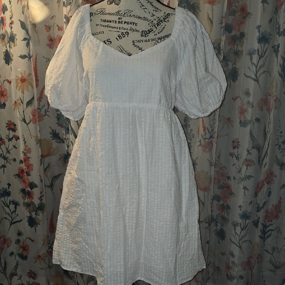 Old Navy White Puff-Sleeve Cotton Dress